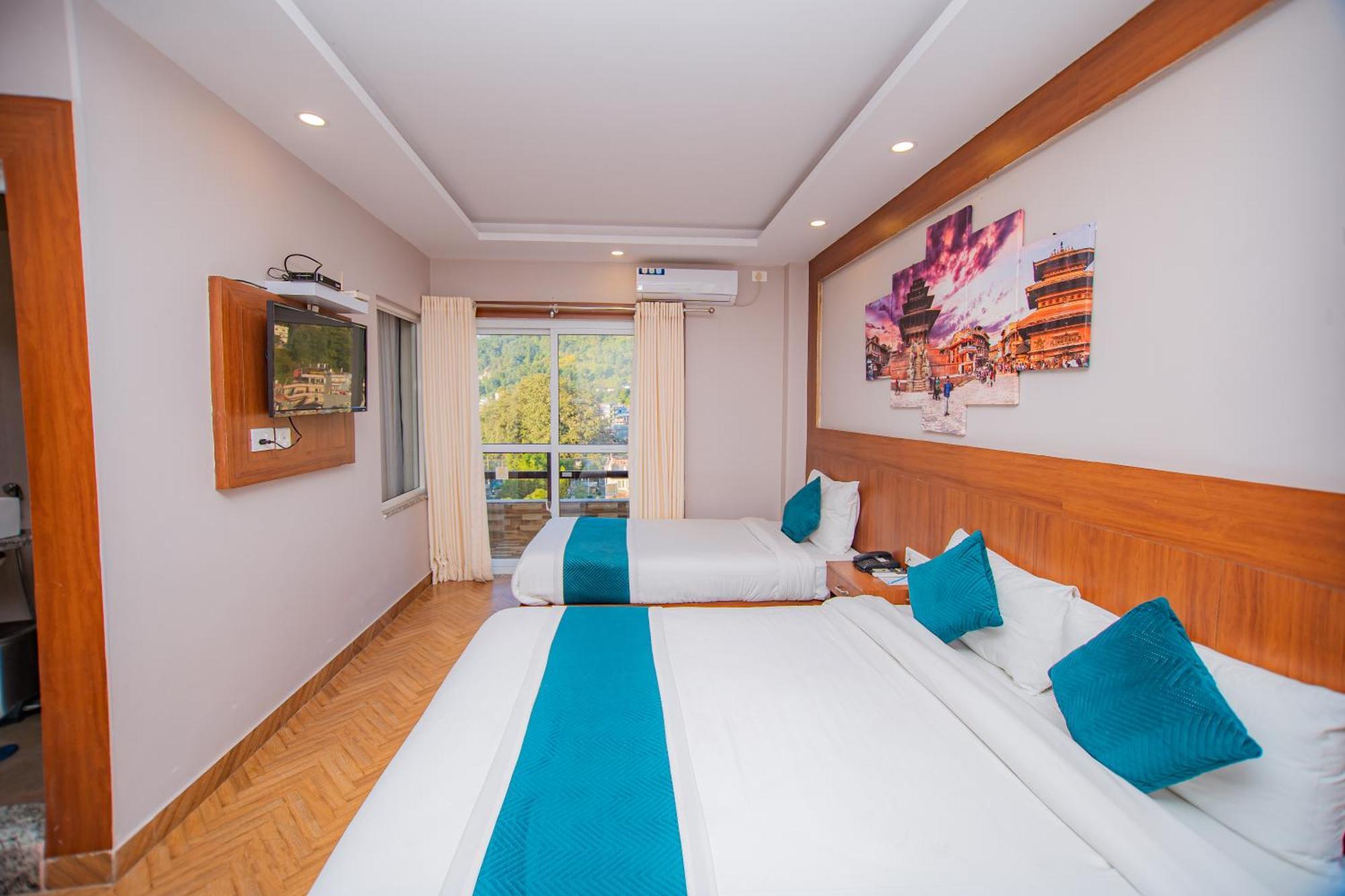 Majheri Resort And Spa Pokhara Exterior foto